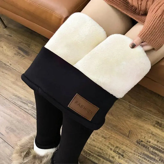 Women's Thermal Leggings Winter Essential Outerwear Collection Alphabet black