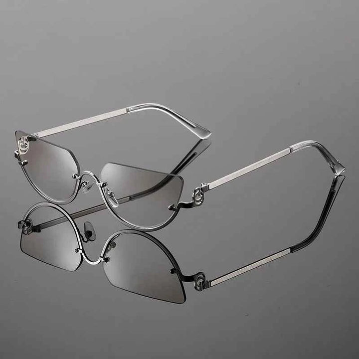 Chic Reverse Cat-Eye Sunglasses for Stylish Looks Gray