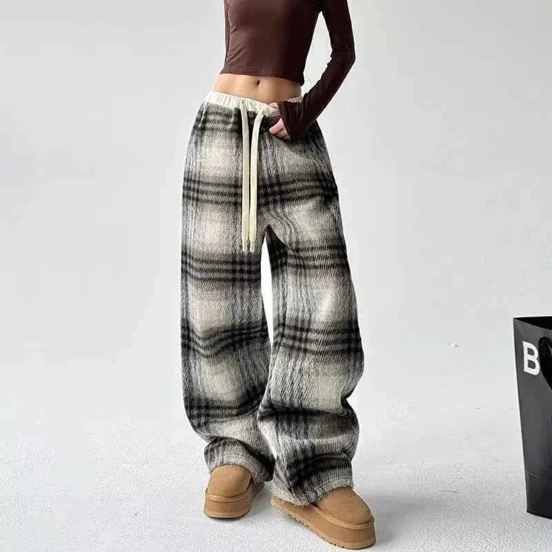 Women's Plaid Pants - Stylish and Comfortable