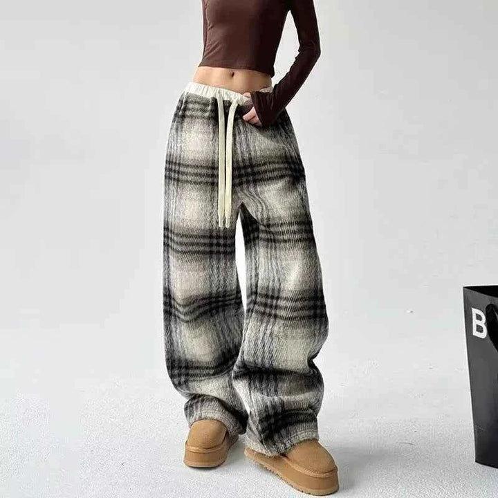 Women's Plaid Pants - Stylish and Comfortable