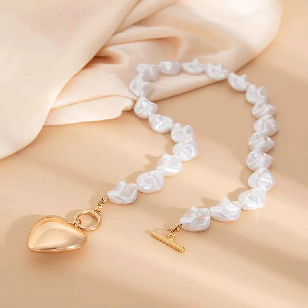 Elegant Pearl Heart Jewelry Set