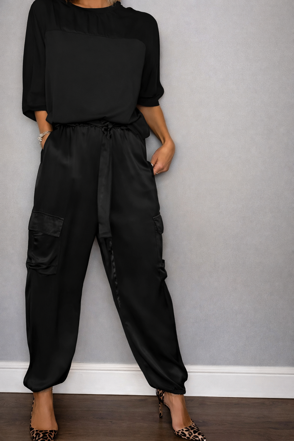 Solei | Women's Stylish Satin Set Black