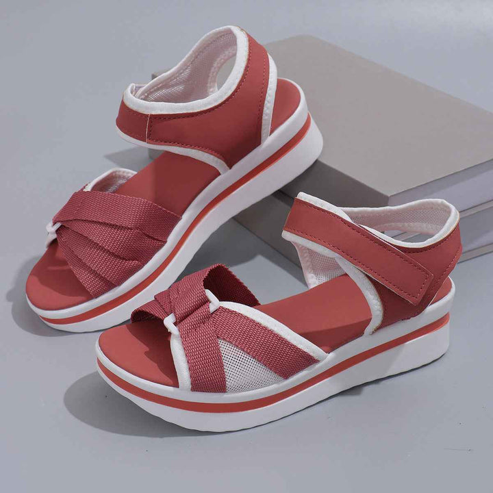 Ailbhe | Comfortable Women's Mesh Sandals with Velcro Closure