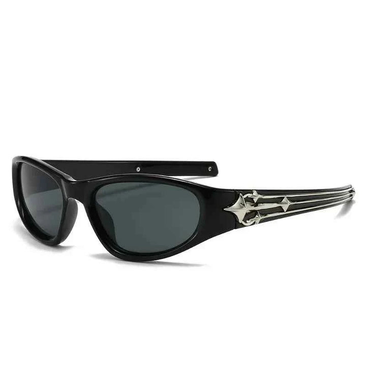 Stylish Chrome-Inspired Sunglasses Black