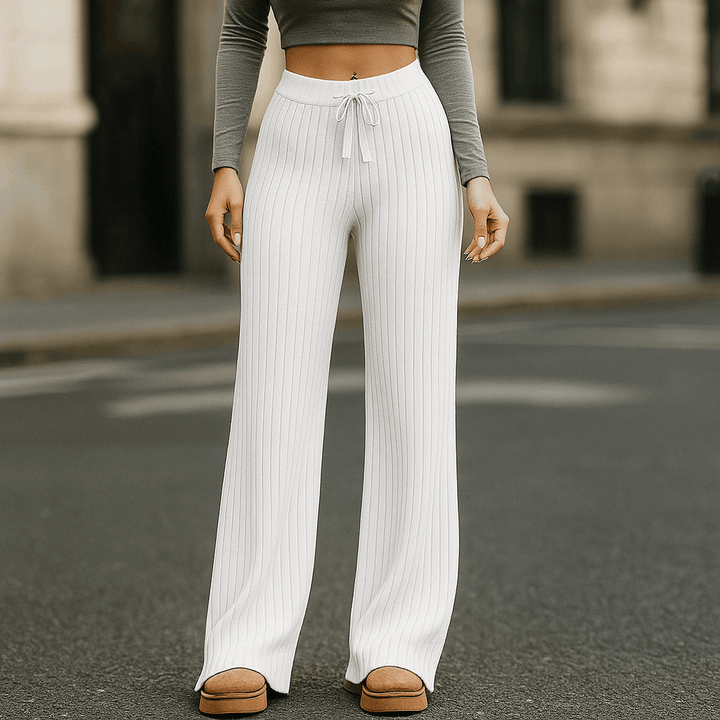 Stylish Pleated Pants for Effortless Elegance White