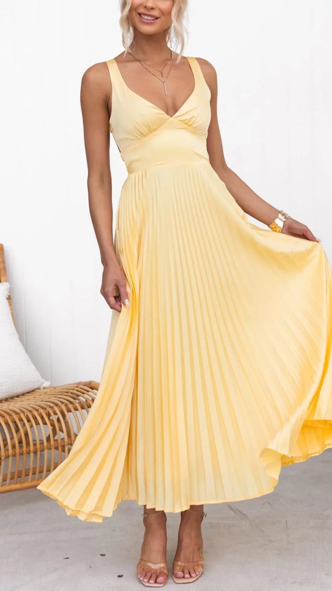 Mandy | Women's Elegant Yellow Pleated V-Neck Maxi Dress Yellow