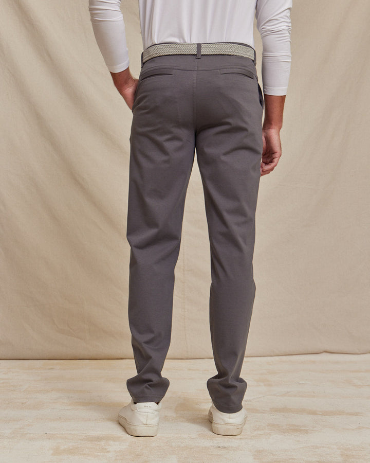 Men's Wrinkle-Resistant Performance Chino Pants in Charcoal Gray