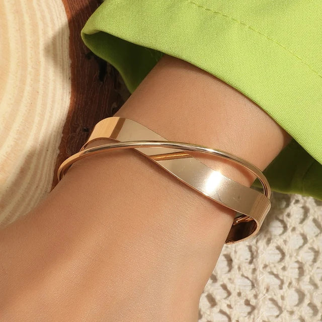 Sophia | Women's Adjustable Gold Cross Design Bracelet Gold