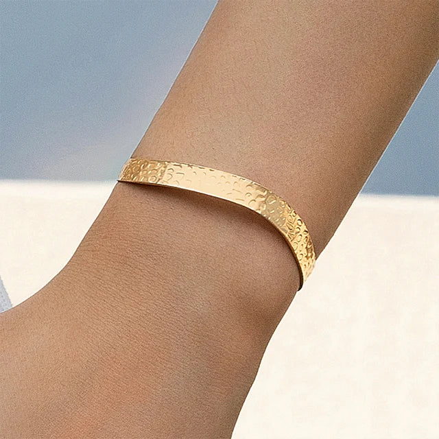 Sophia | Women's Adjustable Gold Cross Design Bracelet Gold 3