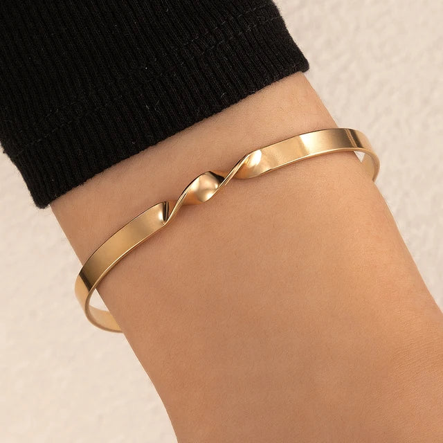 Sophia | Women's Adjustable Gold Cross Design Bracelet Gold 1