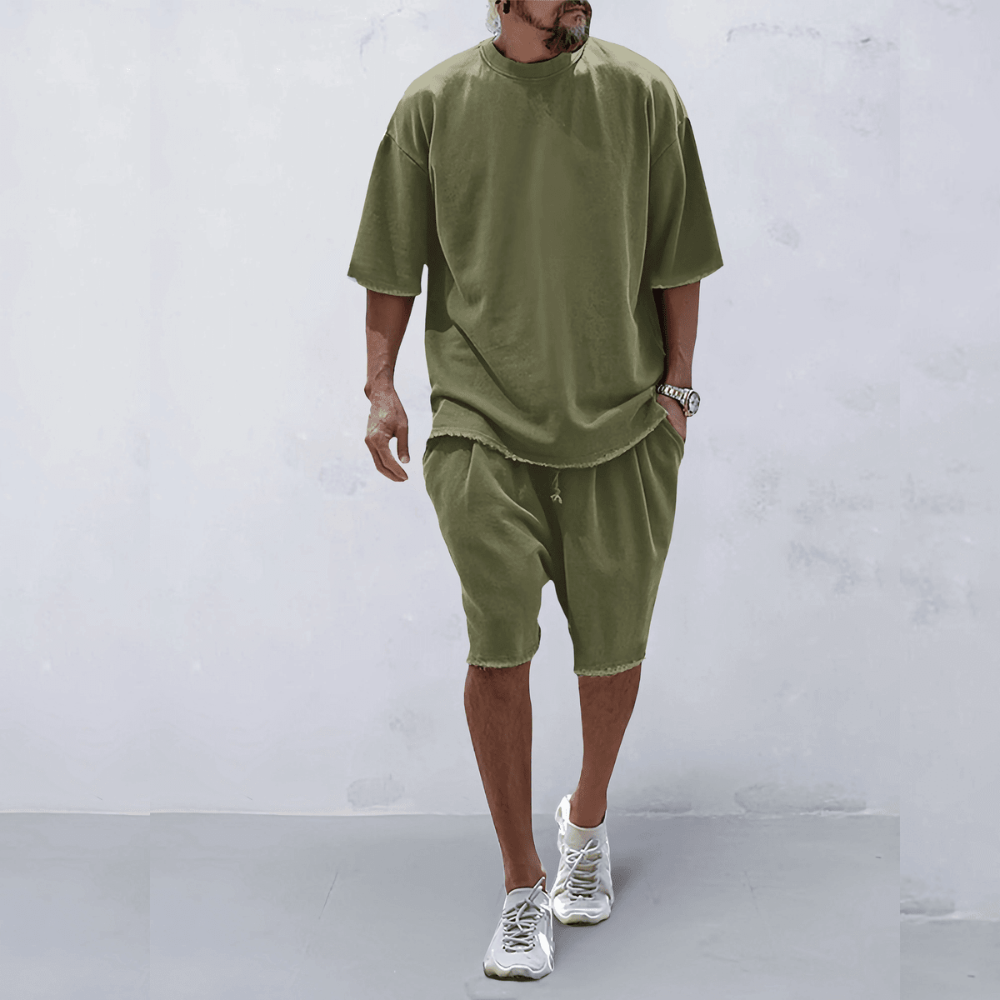 Men's Casual Oversized T-Shirt and Shorts Streetwear Outfit Green