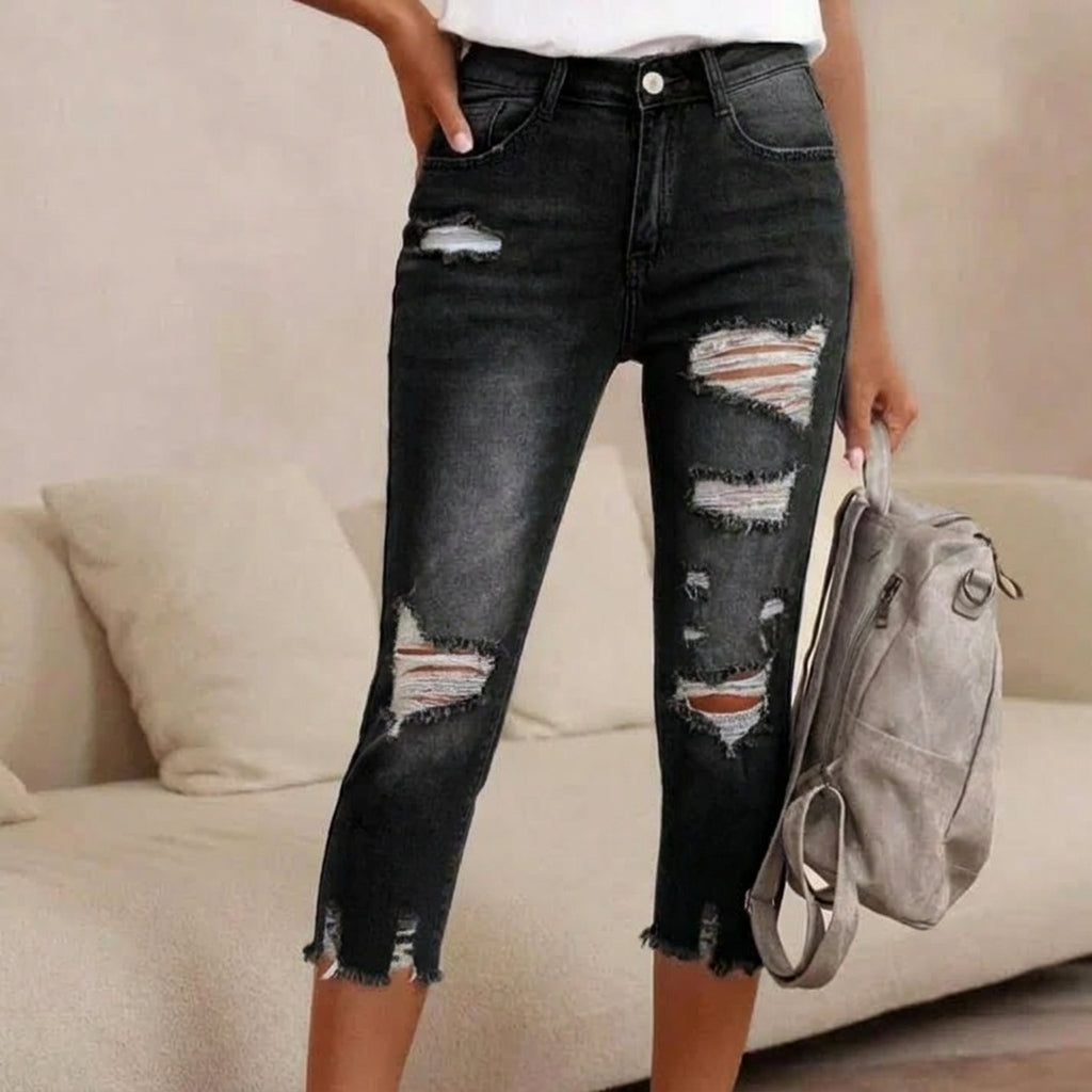 Women's Distressed Skinny Capri Jeans Black