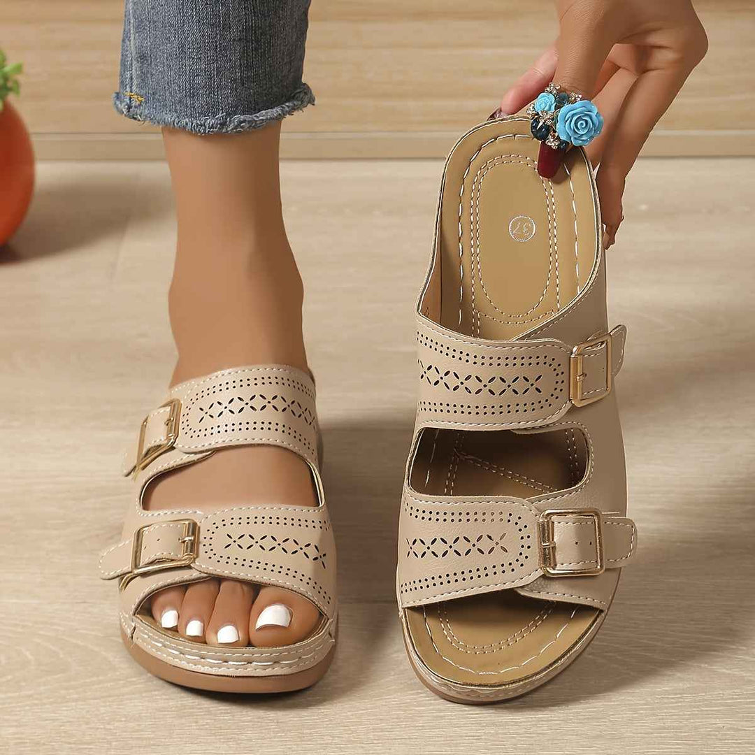 Amelia | Women's Breathable Sandals with Adjustable Strap Khaki