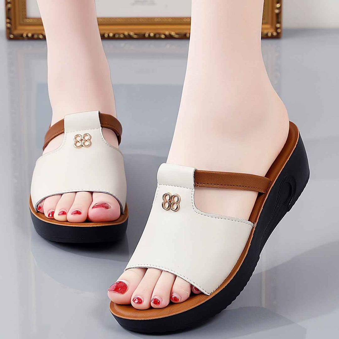 Cosette | Comfortable Women's Orthopedic Sandals with Cushioning Platform White
