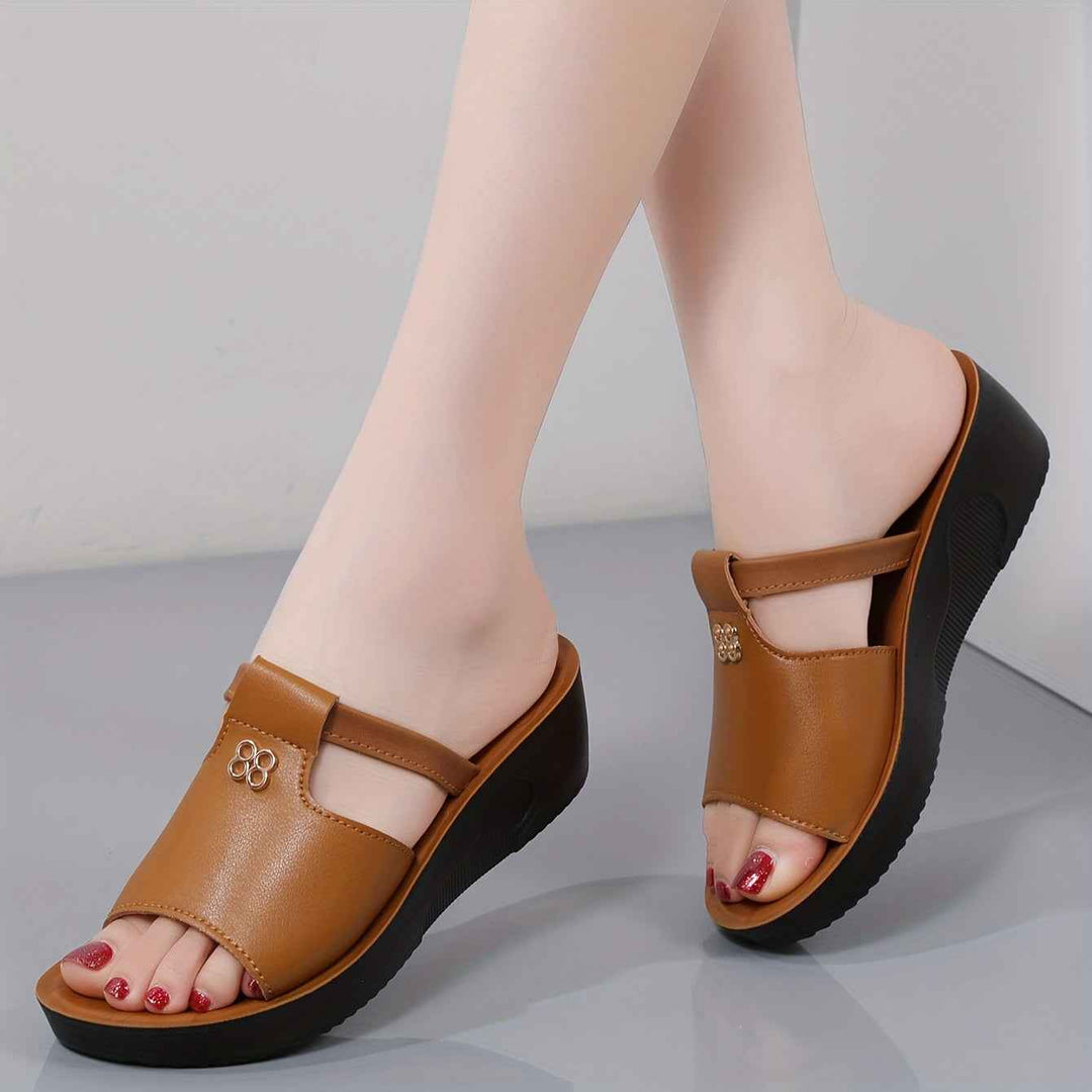 Cosette | Comfortable Women's Orthopedic Sandals with Cushioning Platform