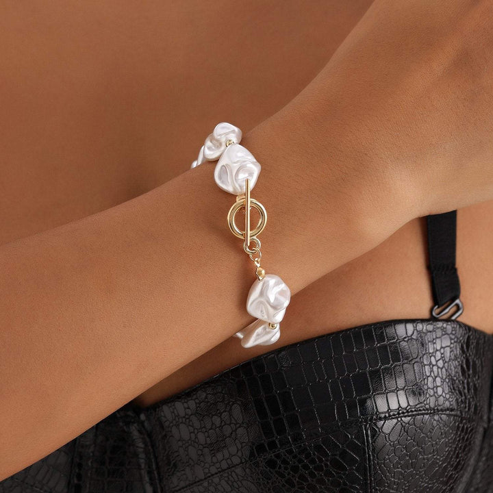 Suzy | Women's Unique Baroque Pearl Necklace with Irregular Beads