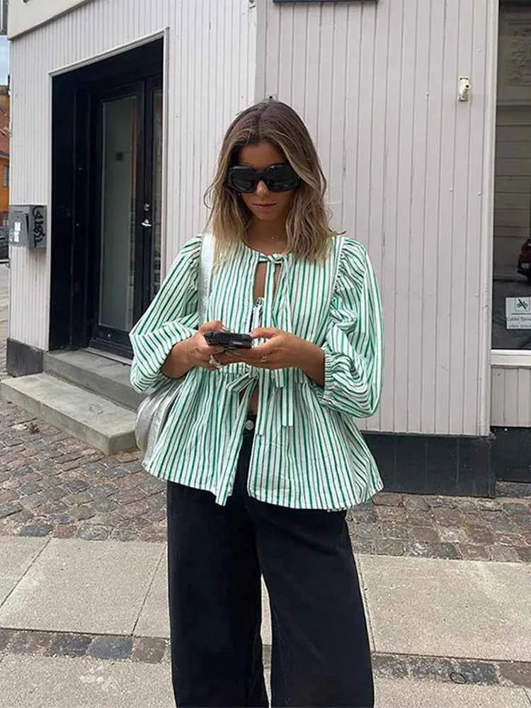 Women's Lightweight Striped Blouse with Puff Sleeves - Loose Fit
