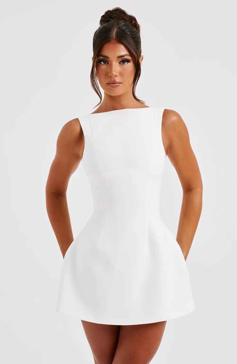 Women's A-Line Mini Dress – Boat Neck – Sleeveless – Elegant Semi-Formal Style White