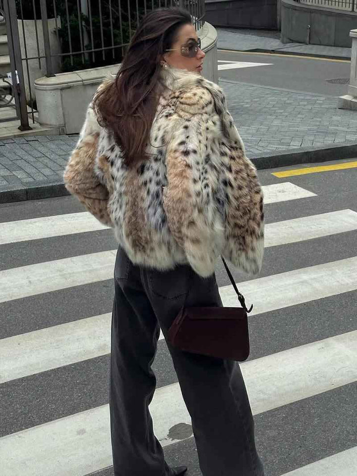 Women's Bold Leopard Pattern Velvet Fur Coat – Statement Outerwear