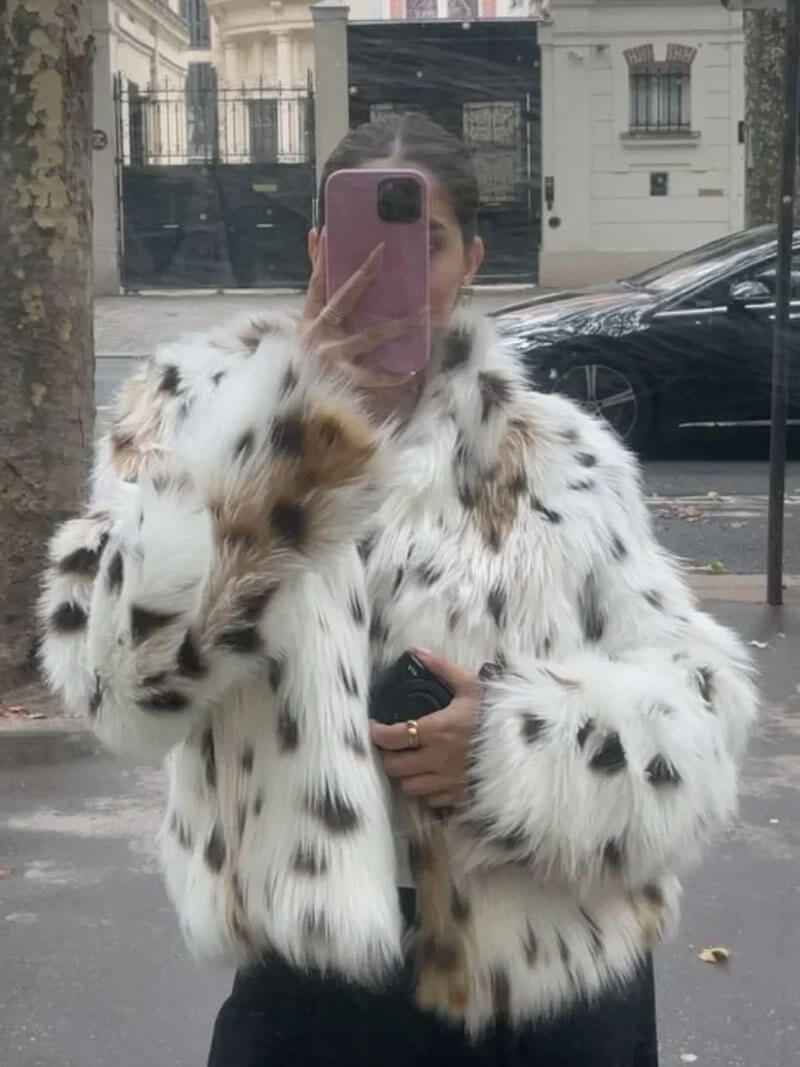Women's Bold Leopard Pattern Velvet Fur Coat – Statement Outerwear
