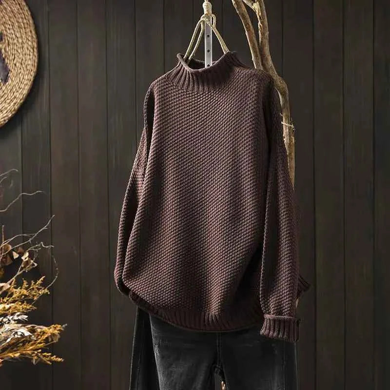 Women's Cashmere Sweater - Luxurious Softness and Style Brown