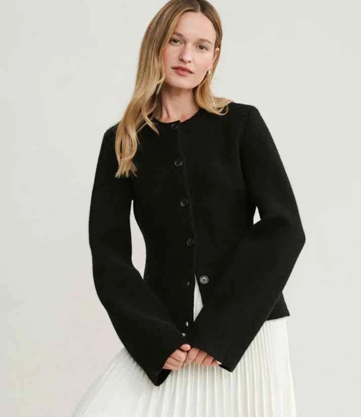 Women's Comfort Vest - Stylish and Cozy Design Black