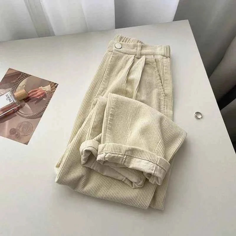 Women's Corduroy Pants Set - Stylish and Comfortable Outfit Apricot