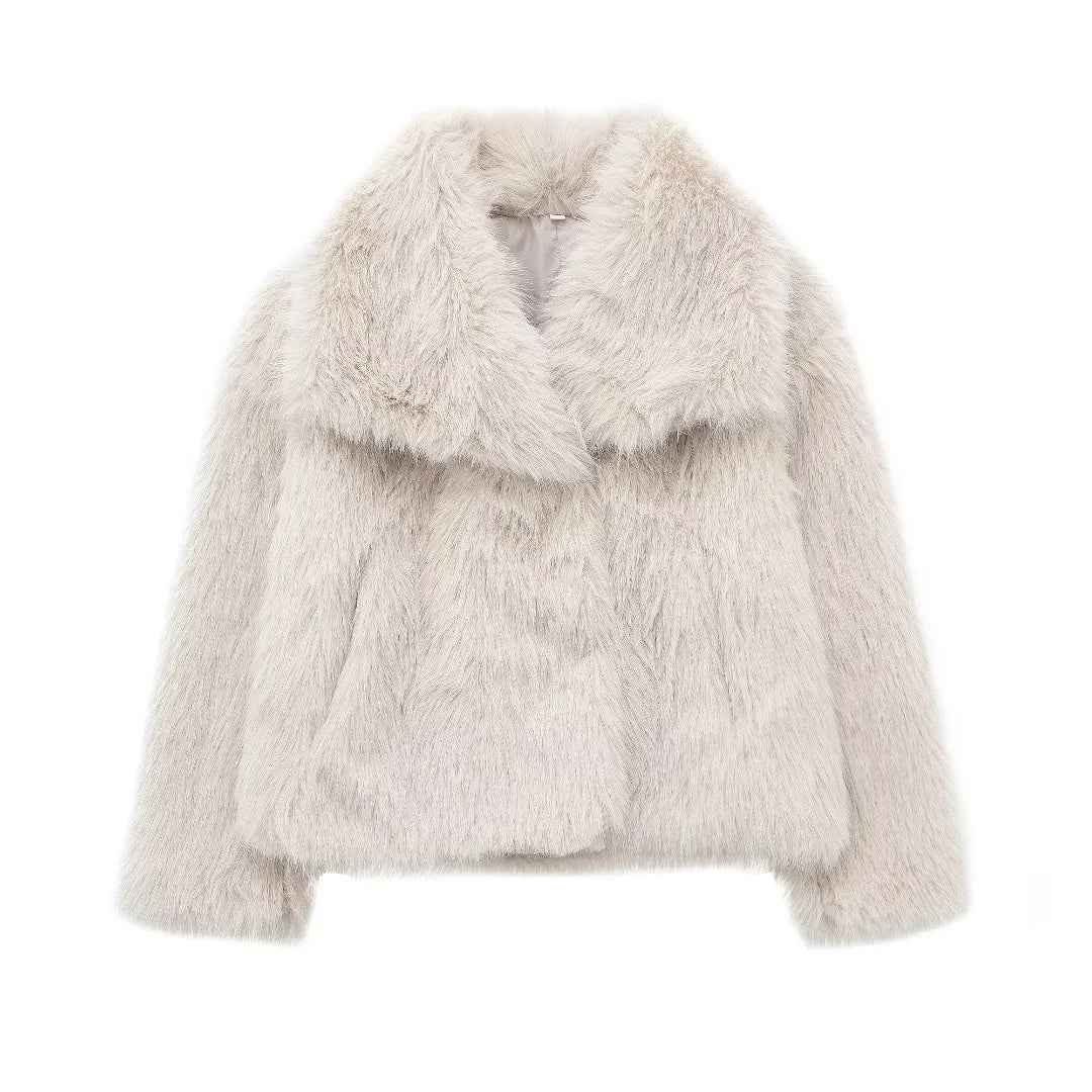 Women's Cozy Snowfall Faux Fur Jacket Beige