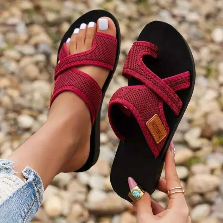 Women's Crisscross Mesh Flip-Flops with Toe Loop and Flat Sole