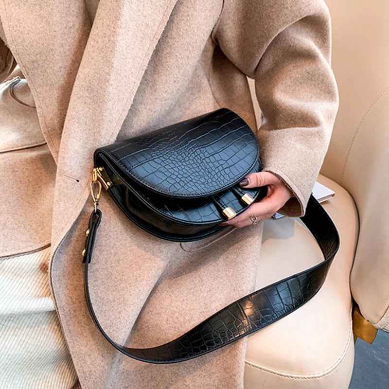 Women's Compact Textured Pattern Crossbody Bag Black