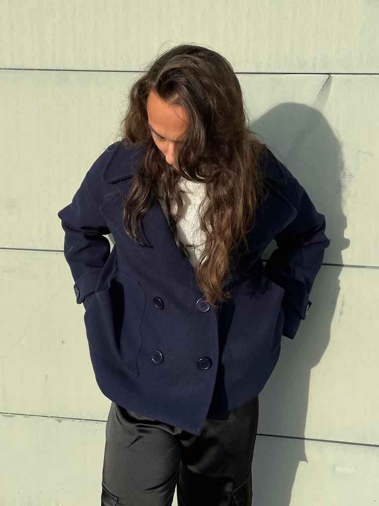 Women's Double-Breasted Peacoat – Tailored Wool Blend – Classic Style