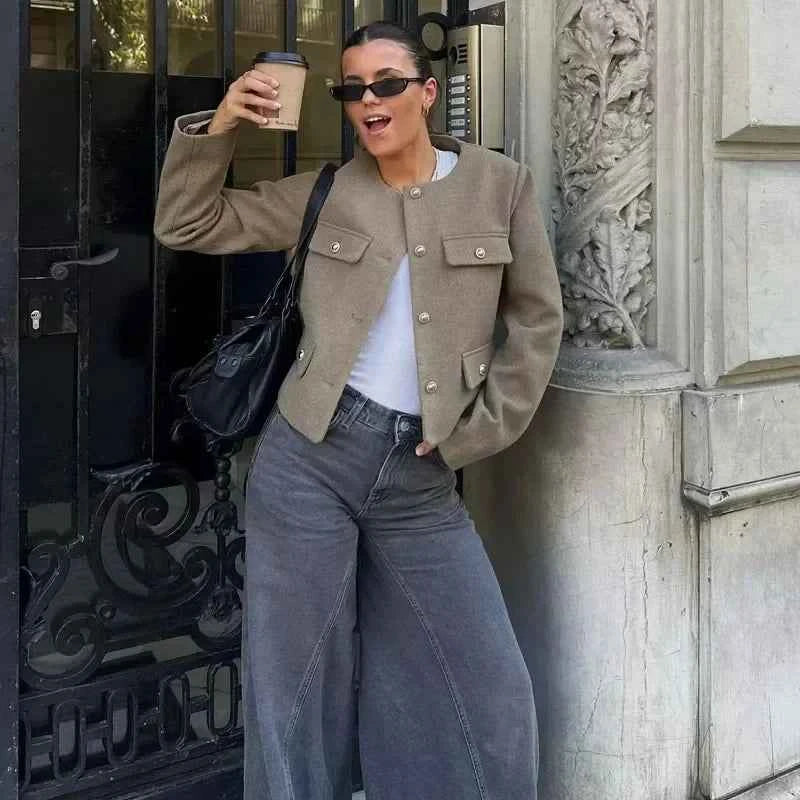 Women's Elegant Cropped Jacket with Buttons
