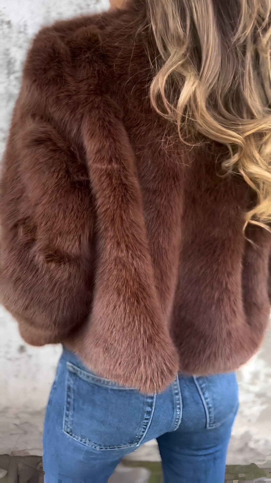 Women's Faux Fur Jacket - High Collar - Regular Fit - Zipper Closure - Stylish & Warm