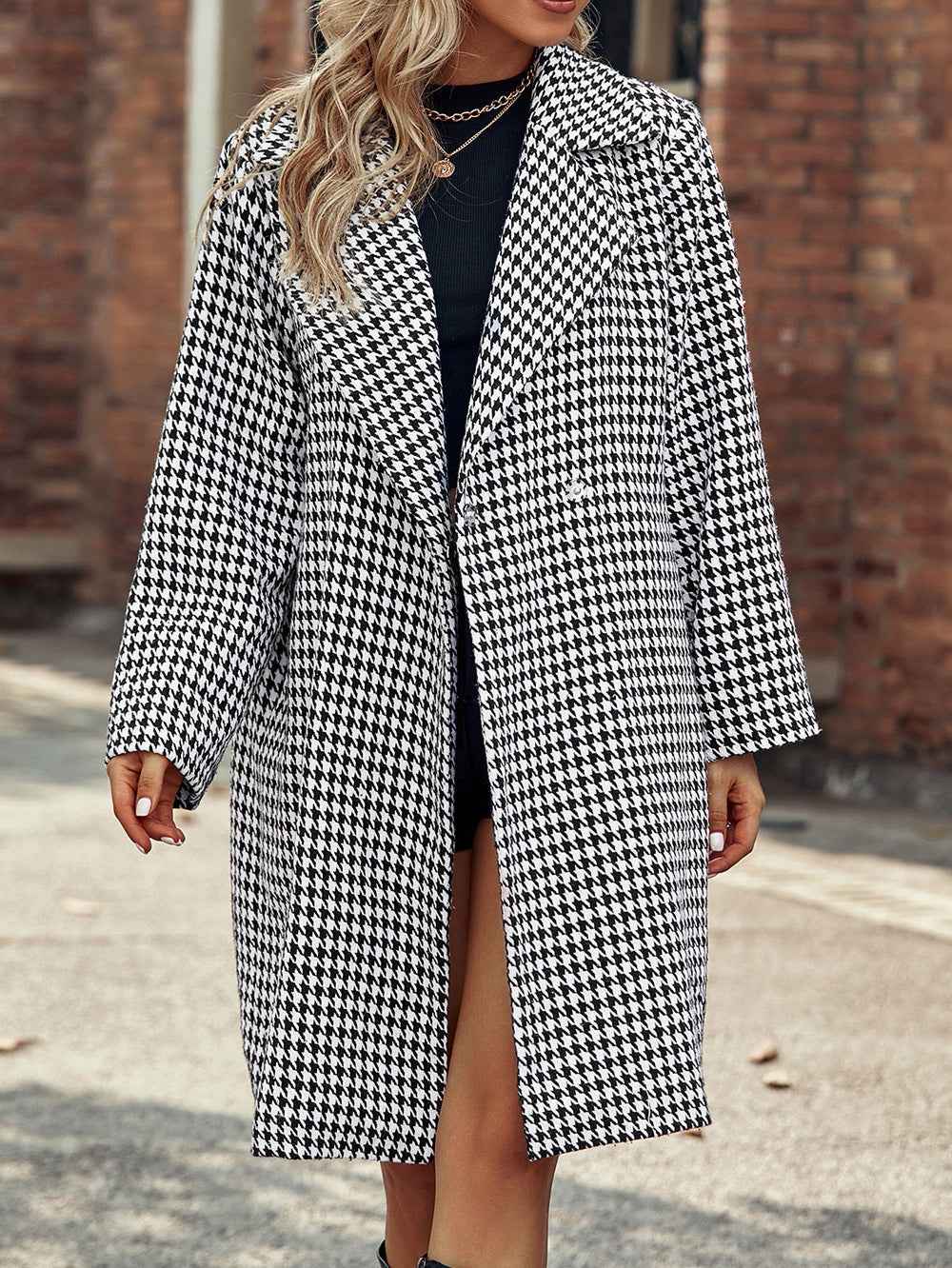 Women's Houndstooth Long Coat – Tailored Fit – Wool Blend – Notch Lapel – Front Buttons