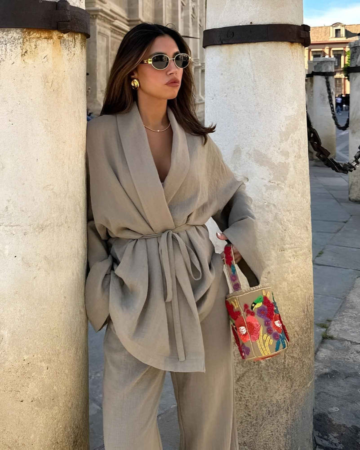 Women's Lightweight Kimono Jacket – Wide Sleeves, Waist Belt, Loose Fit