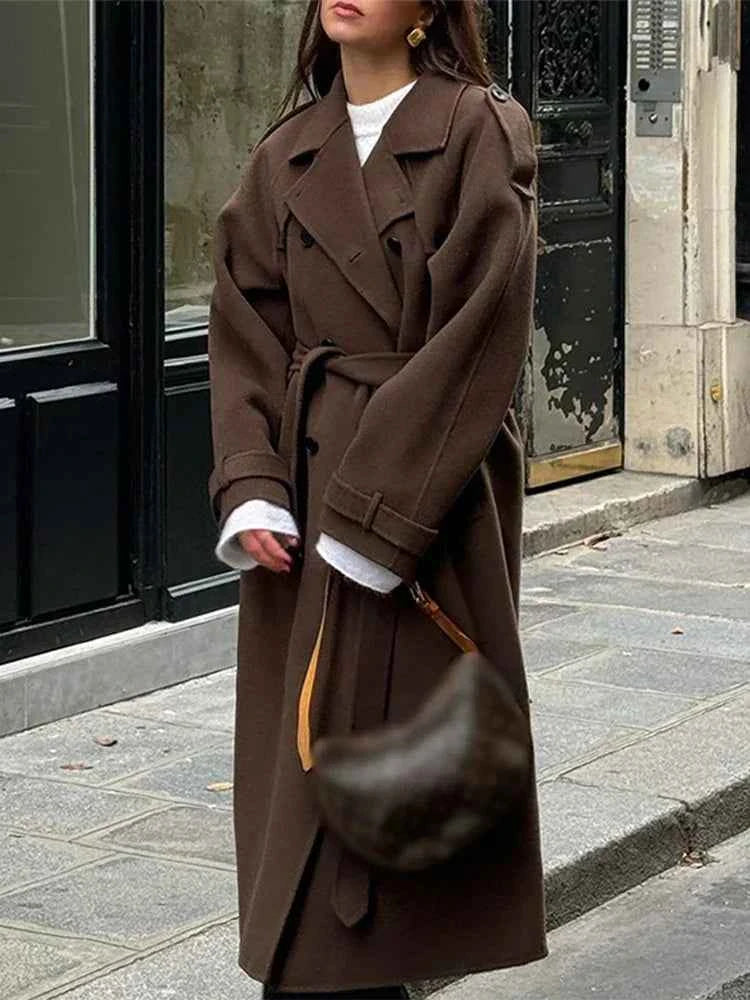 Women's Long Tailored Trenchcoat - Double-Layer Closure - Classic Style