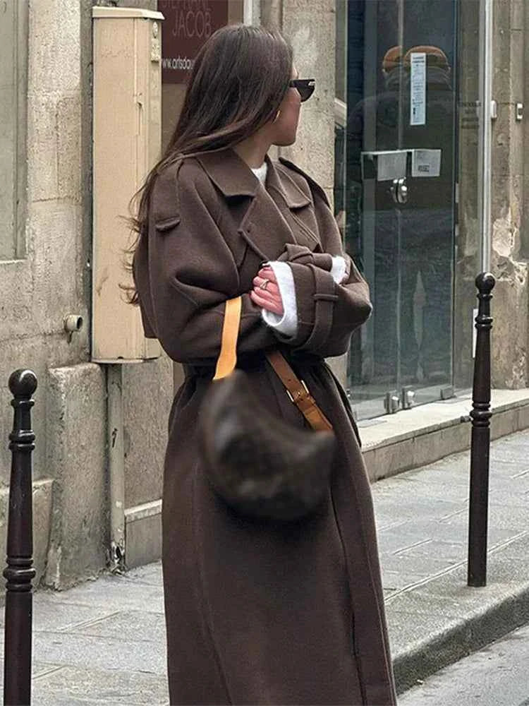 Women's Long Tailored Trenchcoat - Double-Layer Closure - Classic Style