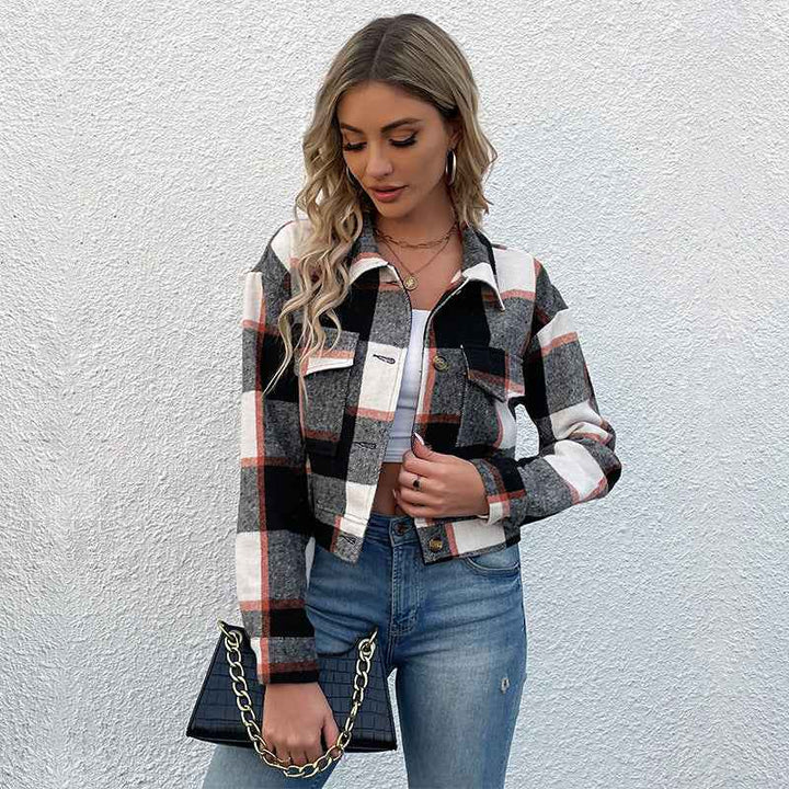 Women's Loose Fit Checked Cropped Jacket with Buttons, Long Sleeves, and Chest Pockets Black