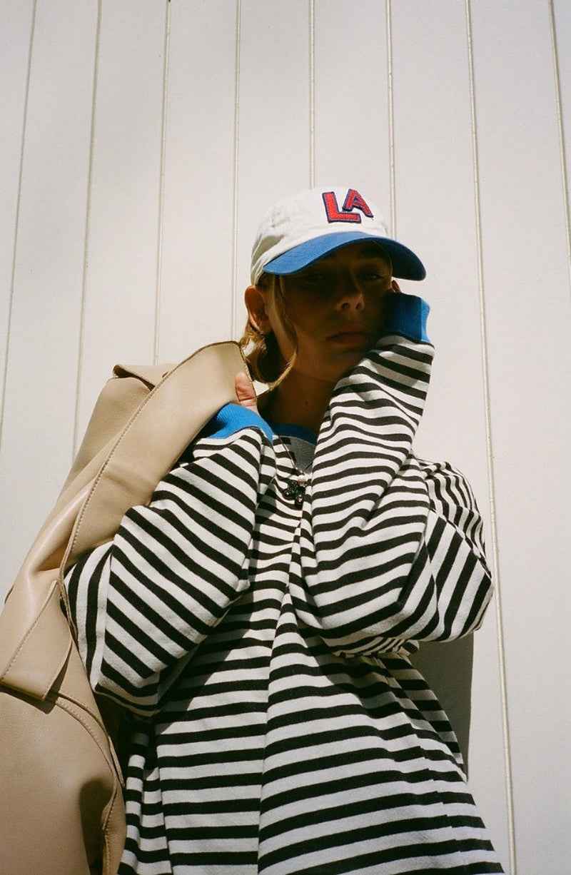 Women's Modern Striped Sweater Black