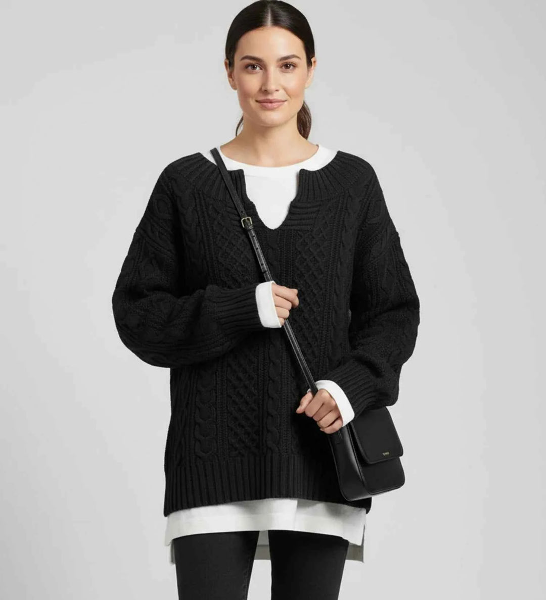 Women's Oversized Cable Knit V-Neck Sweater Black