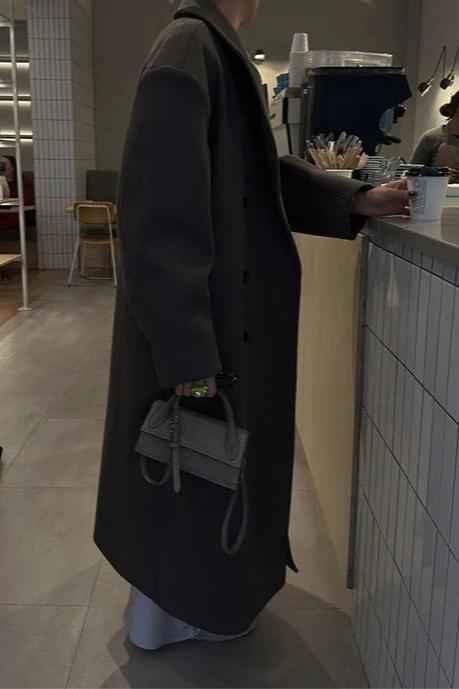Women's Oversized Coat - Stylish and Comfortable Outerwear