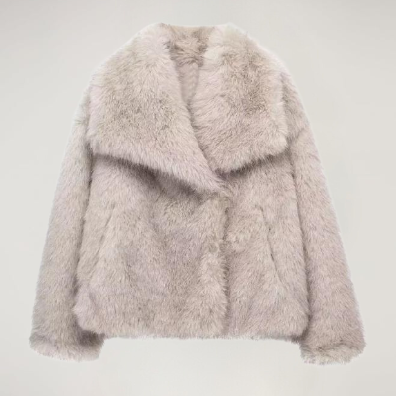 Women's Oversized Faux Fur Coat with Relaxed Fit and Luxury Style Grey