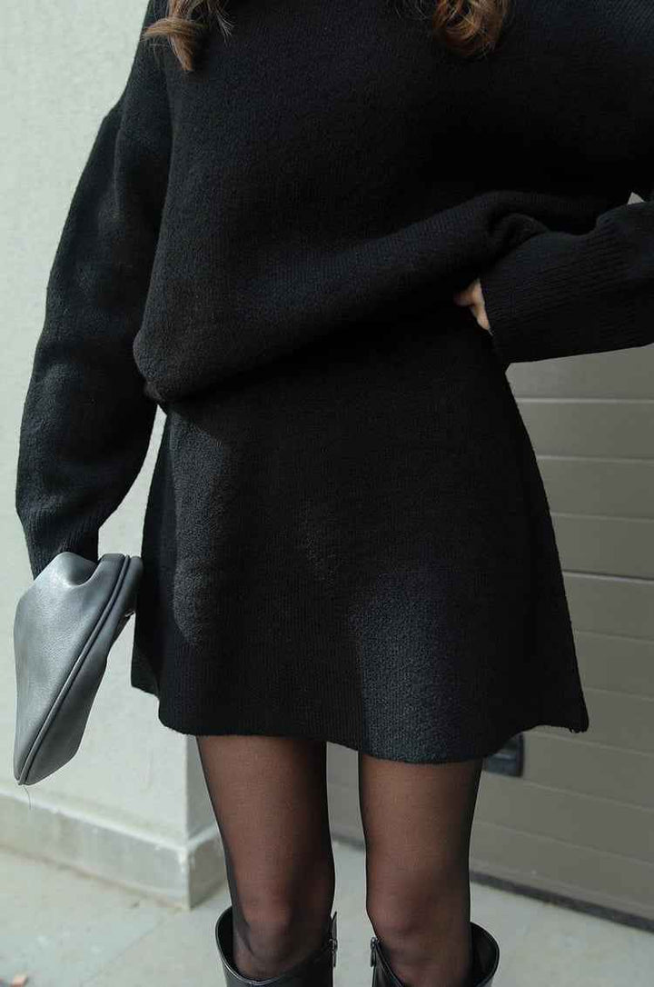 Women's Oversized Knit Sweater Set with Miniskirt - Casual Comfort Style