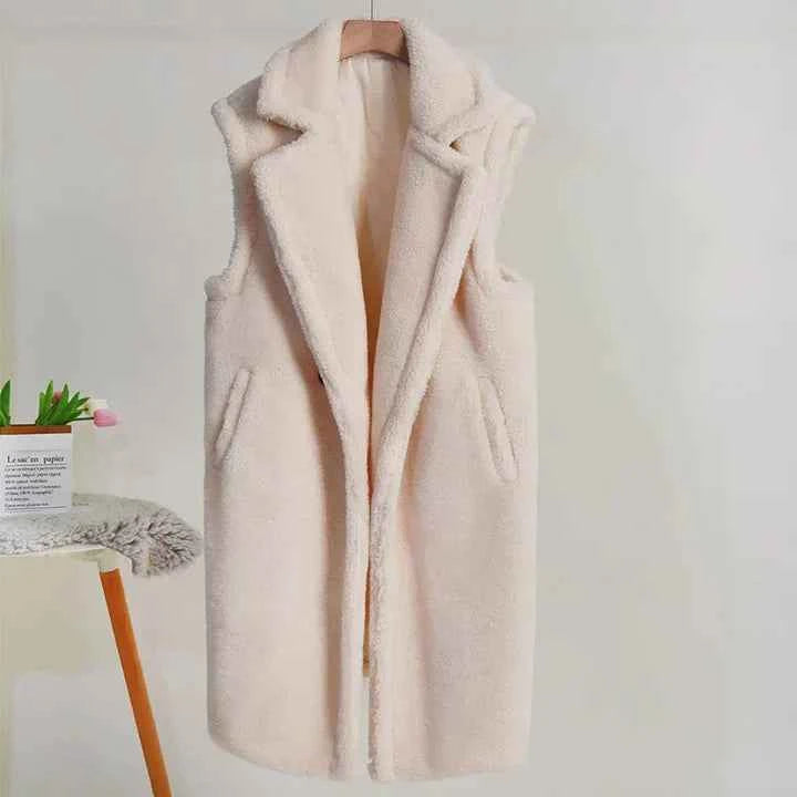 Women's Oversized Sleeveless Teddy Coat with Revere Collar – Mid-Length Style Beige