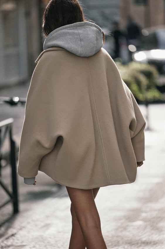 Women's Oversized Wool Blend Double-Breasted Coat - Boxy Fit with Classic Notched Lapel