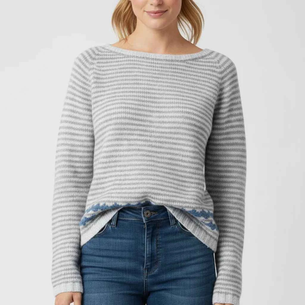 Women's Printed Crewneck Sweater Gray