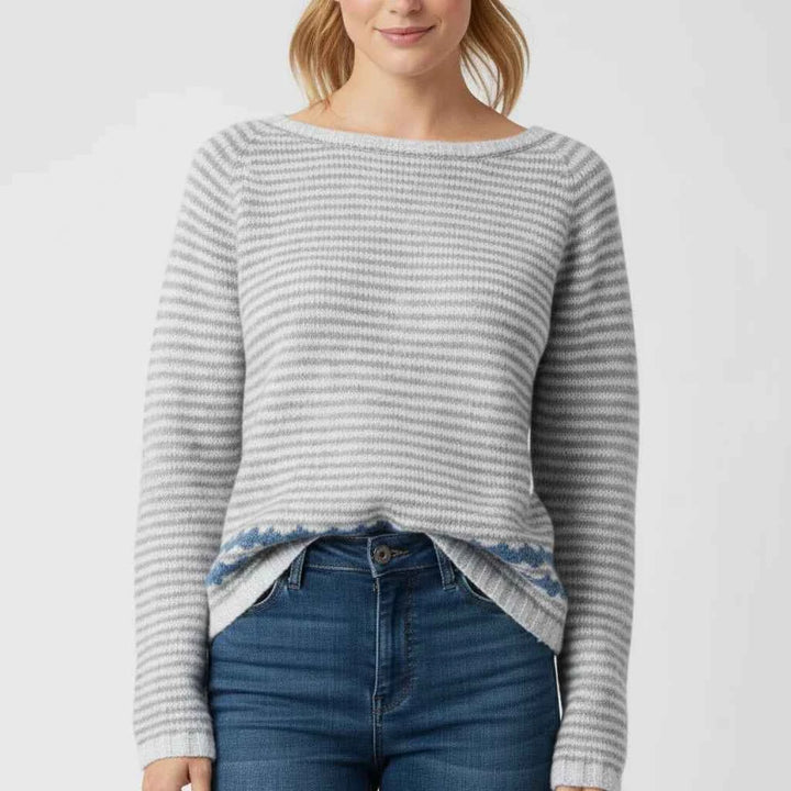 Women's Printed Crewneck Sweater Gray