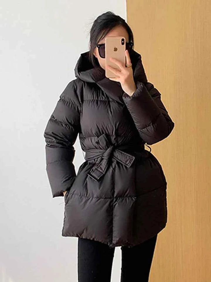 Women's Quilted Puffer Jacket with Hood - Tailored Fit, Long Sleeves Black
