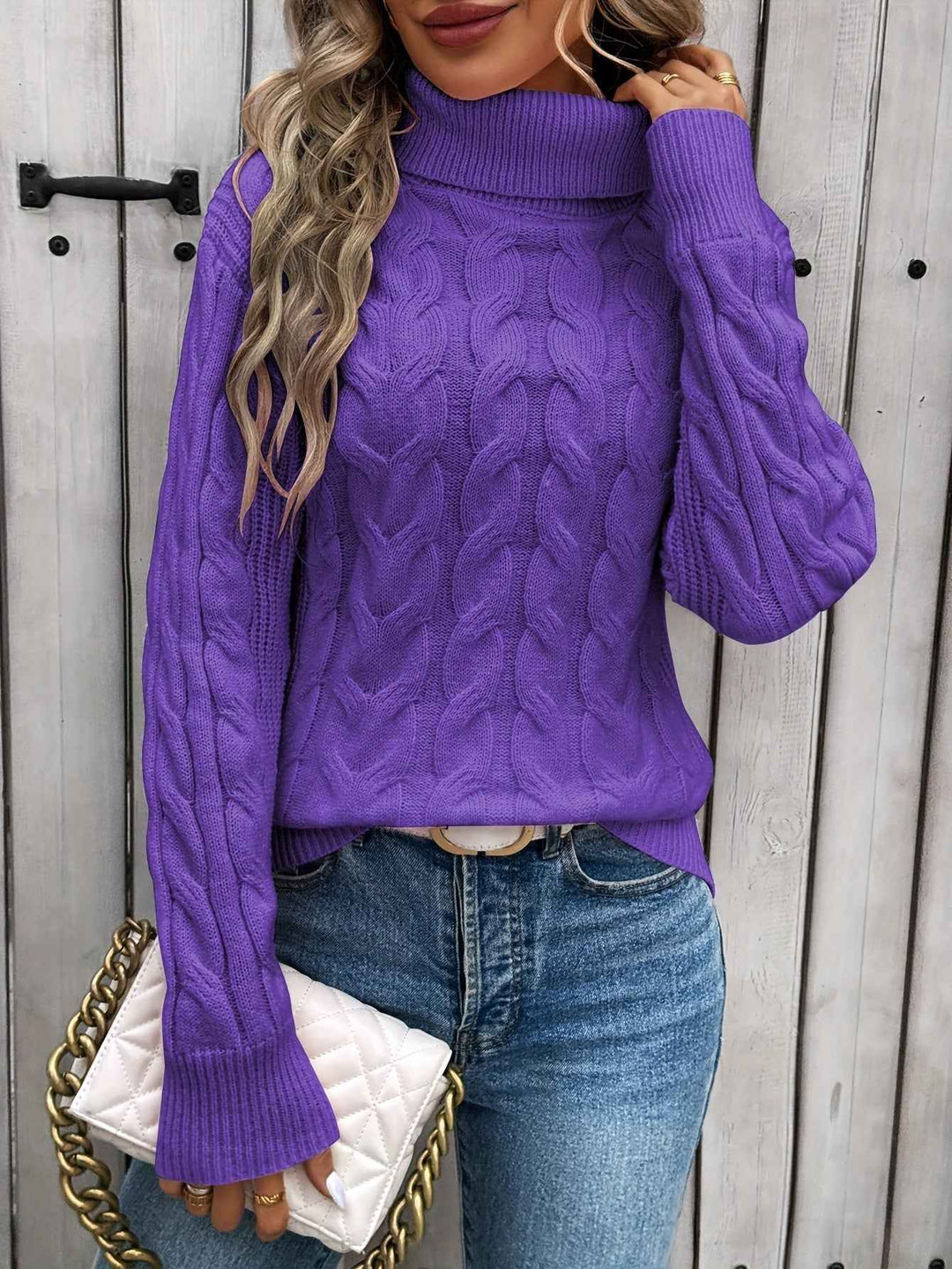 Women's Relaxed Fit Turtleneck - Knitted Cable Pattern - Long Sleeves
