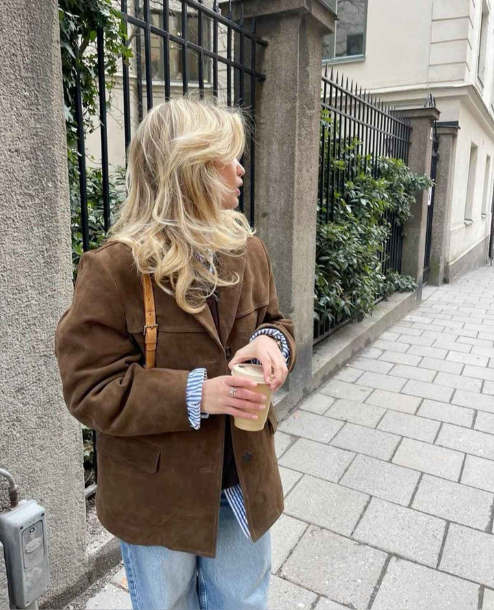 Women's Suede Blazer - Stylish and Versatile Outerwear